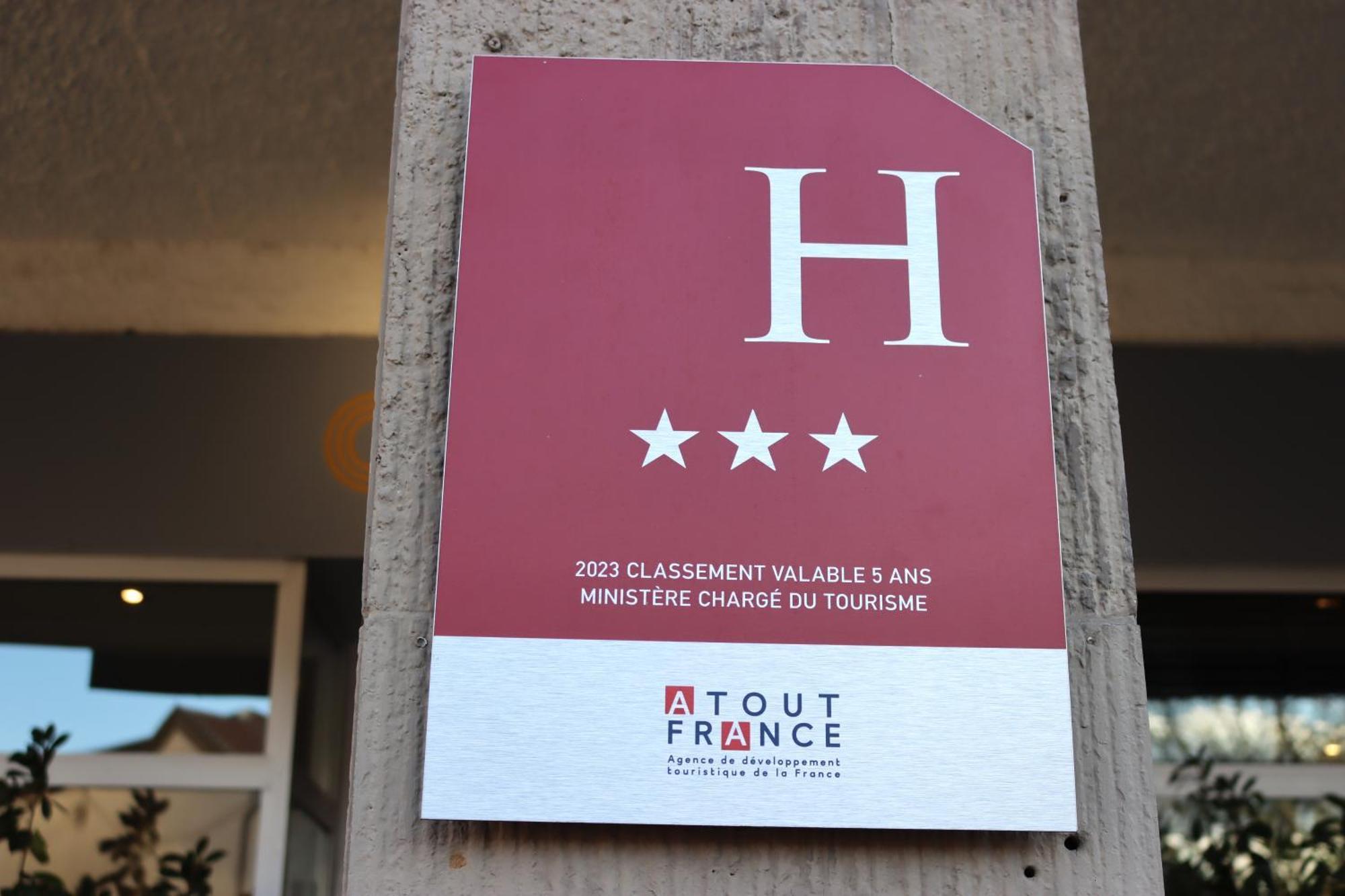 Hotel Du Centre アンヌマス エクステリア 写真