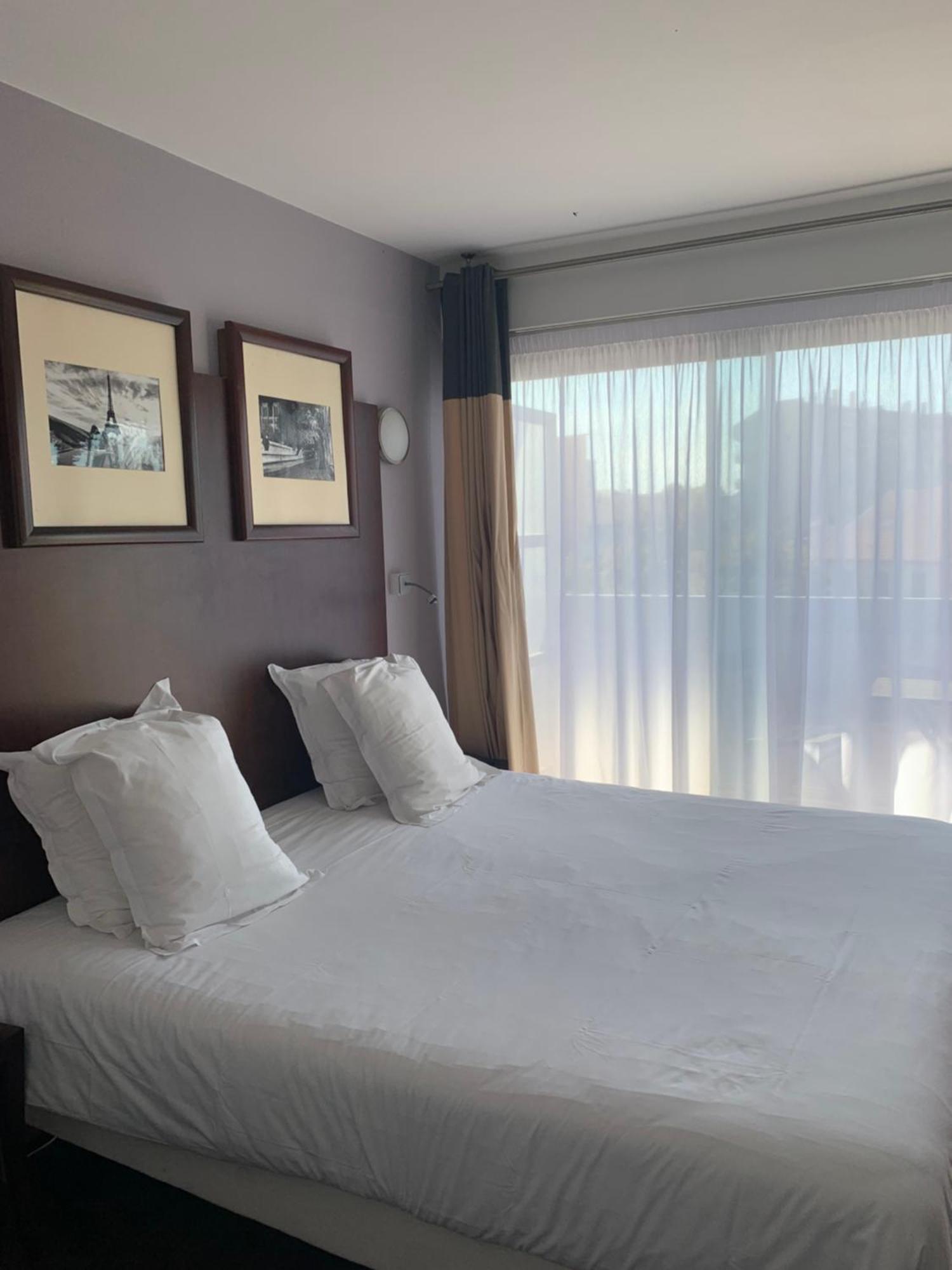 Hotel Du Centre アンヌマス エクステリア 写真