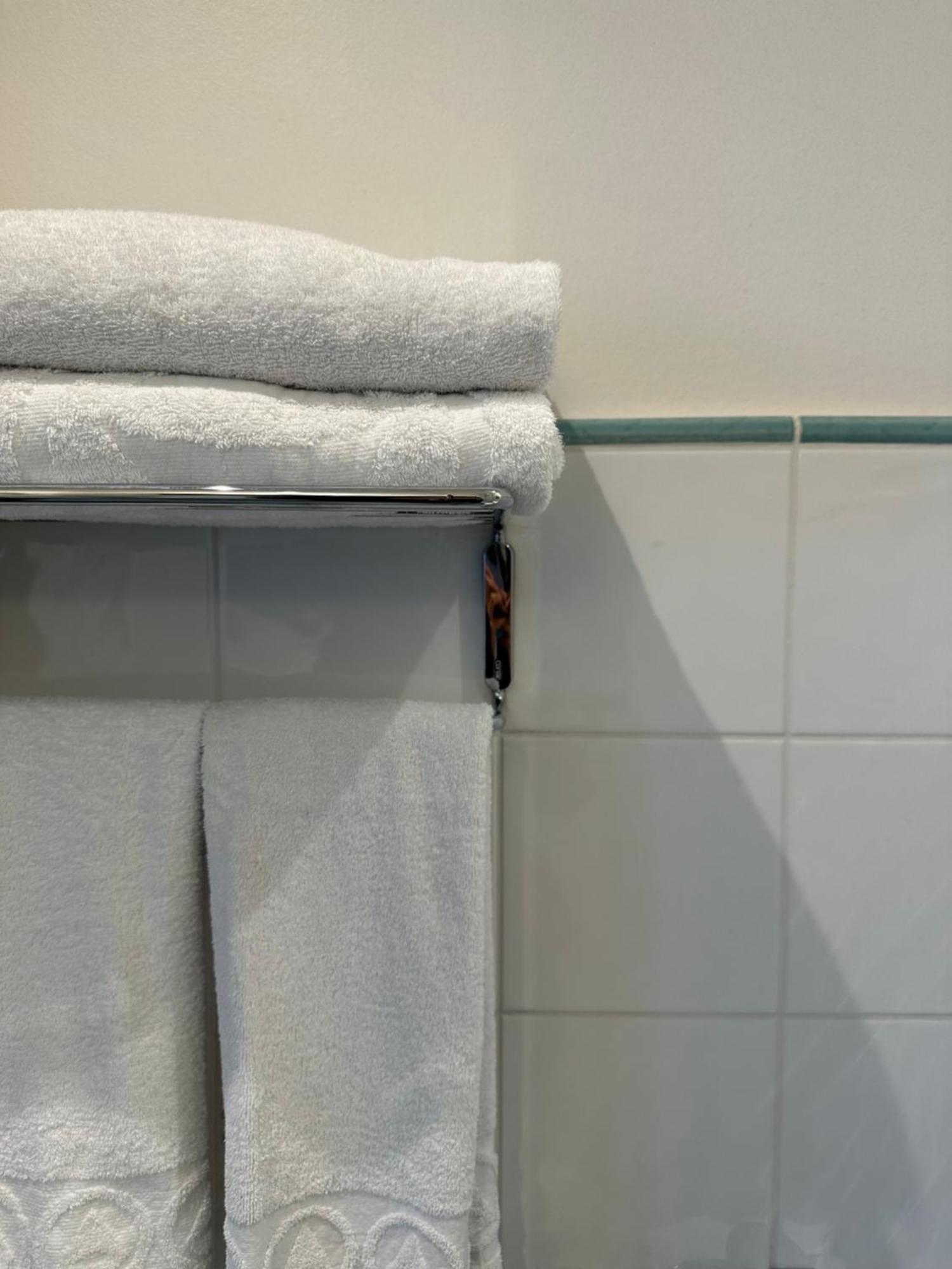 Hotel Du Centre アンヌマス 部屋 写真